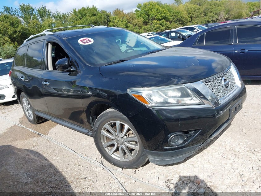 NISSAN PATHFINDER SV