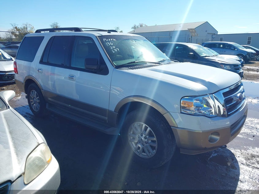 FORD EXPEDITION XLT