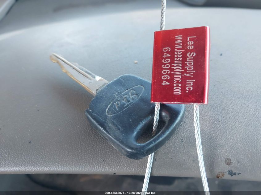 2003 Ford F-150 Lariat/Xlt VIN: 1FTRW07LX3KC93632 Lot: 43563075