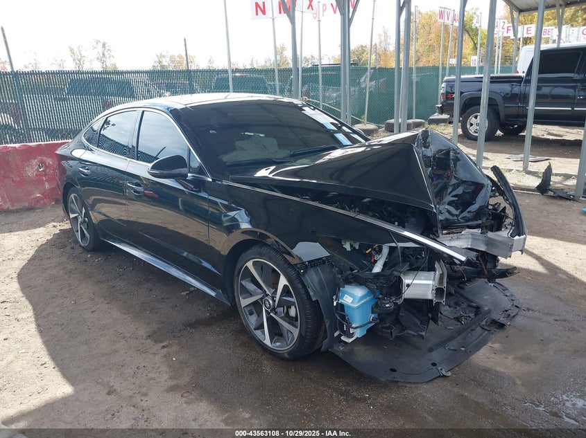 HYUNDAI SONATA SEL PLUS