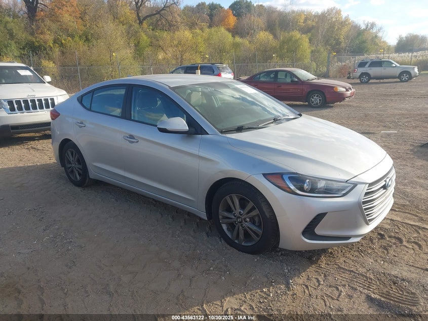 HYUNDAI ELANTRA SEL