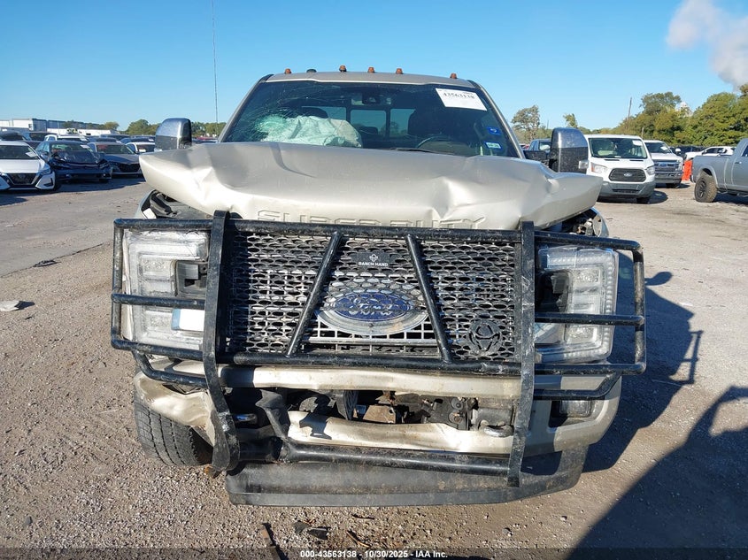 2017 Ford F-350 Platinum VIN: 1FT8W3BT7HEF12668 Lot: 43563138