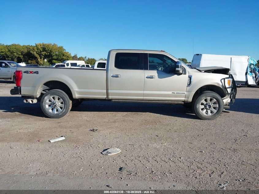2017 Ford F-350 Platinum VIN: 1FT8W3BT7HEF12668 Lot: 43563138