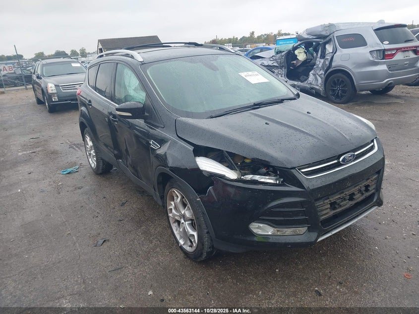 FORD ESCAPE TITANIUM