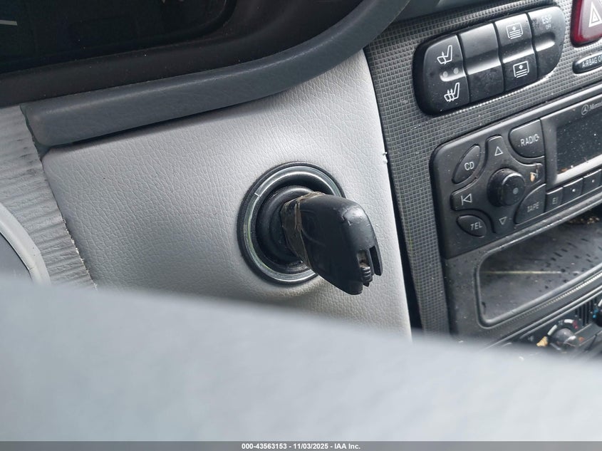 2003 Mercedes-Benz C 230 Kompressor Sport VIN: WDBRF40J53F400139 Lot: 43563153