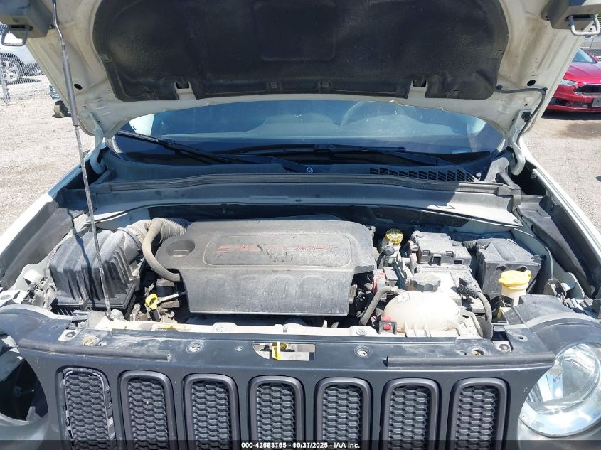 2017 Jeep Renegade Trailhawk 4X4 VIN: ZACCJBCB4HPE87583 Lot: 43563155