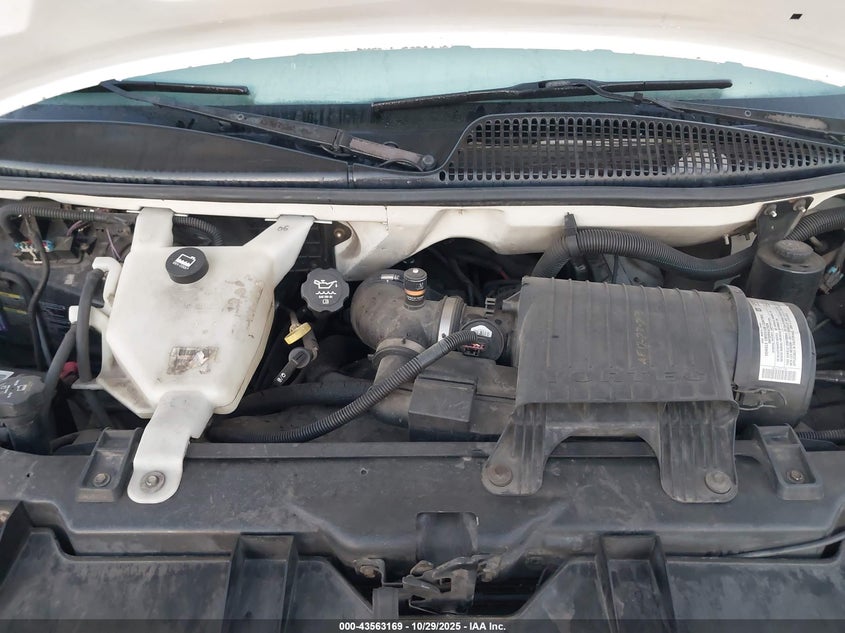 2004 GMC Savana Standard VIN: 1GTGG25V141182799 Lot: 43563169