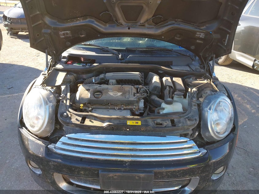 2013 Mini Hardtop Cooper VIN: WMWSU3C51DT684788 Lot: 43563227