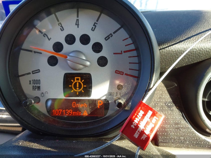 2013 Mini Hardtop Cooper VIN: WMWSU3C51DT684788 Lot: 43563227