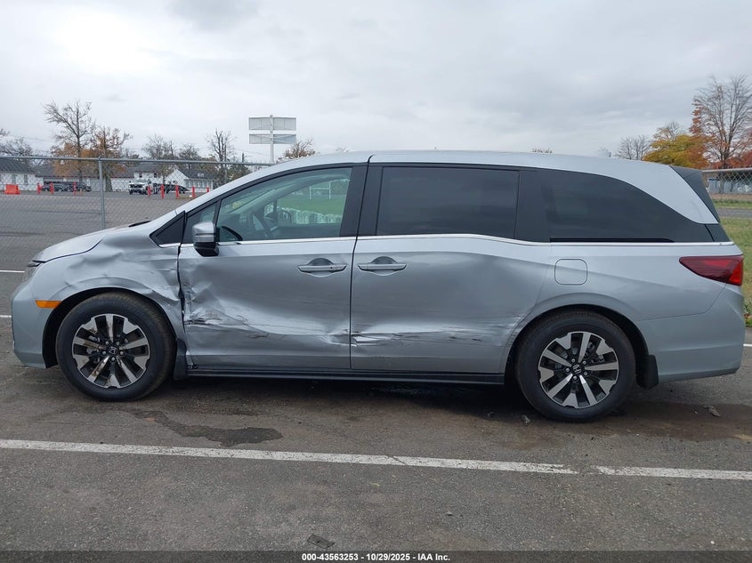 5FNRL6H64TB010692 2026 HONDA ODYSSEY photo no. 14