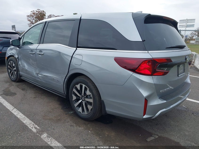 5FNRL6H64TB010692 2026 HONDA ODYSSEY photo no. 3