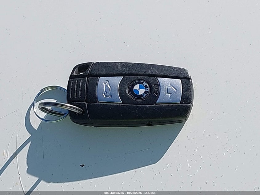 2008 BMW 528I VIN: WBANU53508CT01597 Lot: 43563285