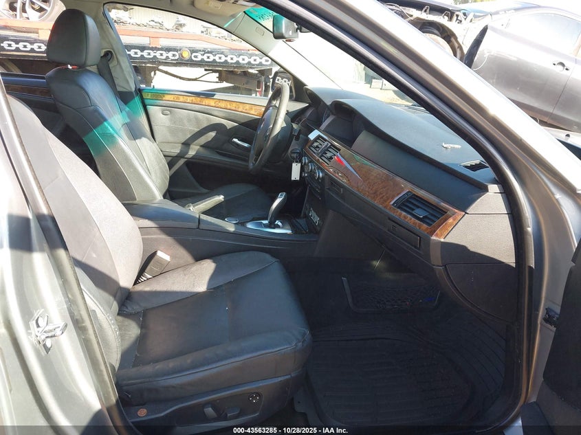 WBANU53508CT01597 2008 BMW 5ER photo no. 5
