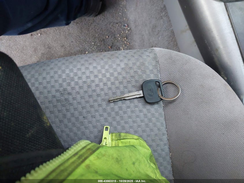 2008 Toyota Rav4 VIN: JTMBD35V485183761 Lot: 43563315