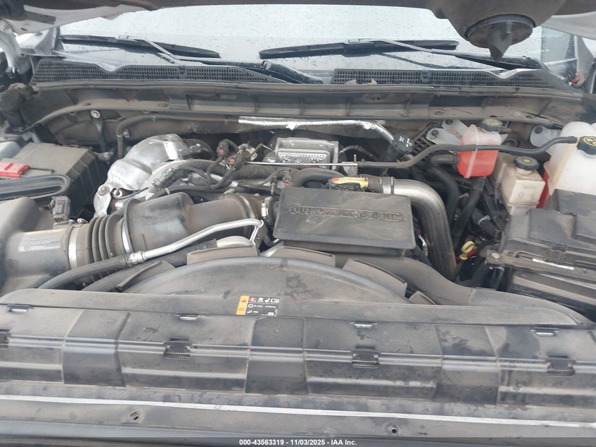 2022 GMC Sierra 3500Hd 4Wd Long Bed Denali VIN: 1GT49WEY1NF356955 Lot: 43563319