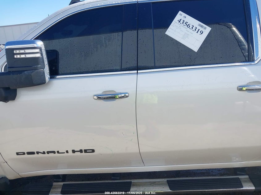 2022 GMC Sierra 3500Hd 4Wd Long Bed Denali VIN: 1GT49WEY1NF356955 Lot: 43563319