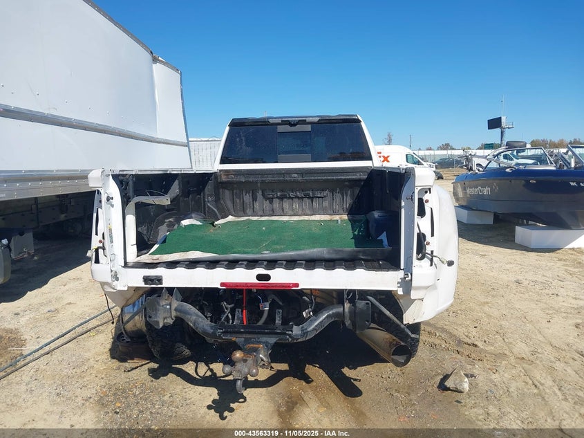 2022 GMC Sierra 3500Hd 4Wd Long Bed Denali VIN: 1GT49WEY1NF356955 Lot: 43563319
