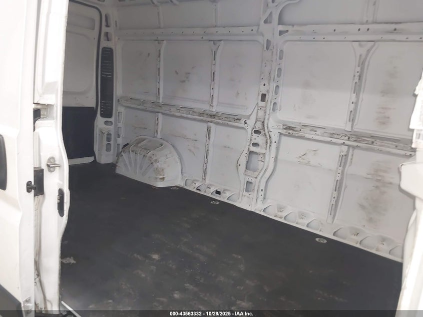 2023 Ram Promaster 2500 VIN: 3C6LRVDG9PE596435 Lot: 43563332