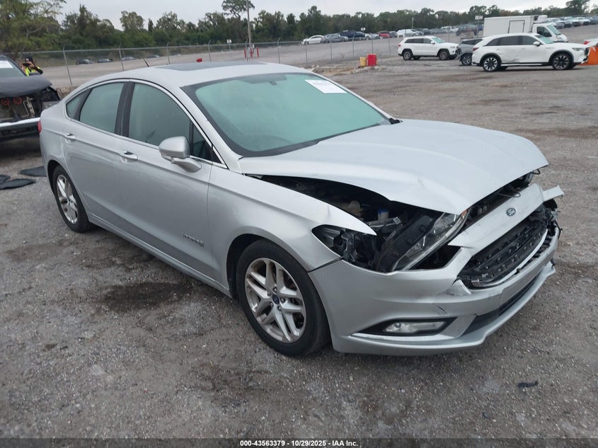 FORD FUSION HYBRID TITANIUM