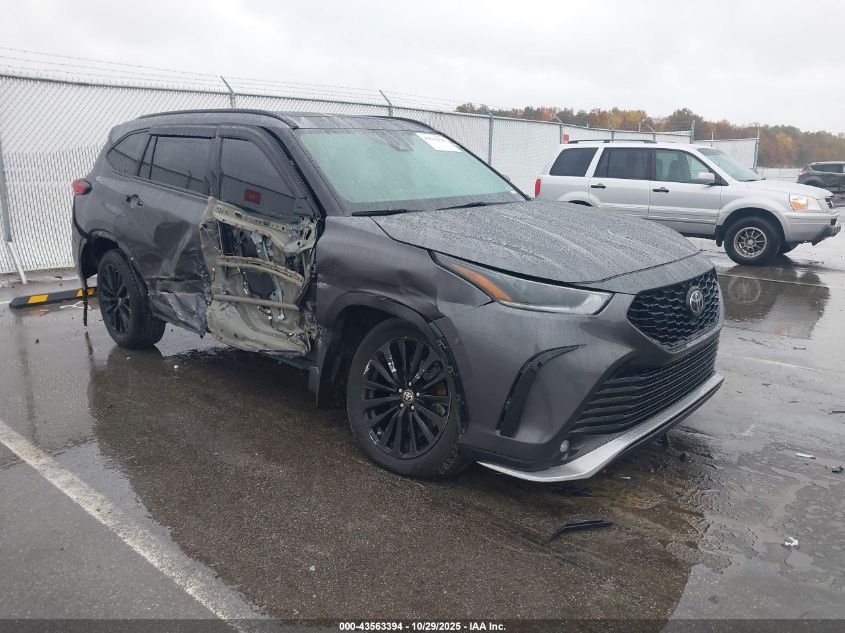 TOYOTA HIGHLANDER XSE