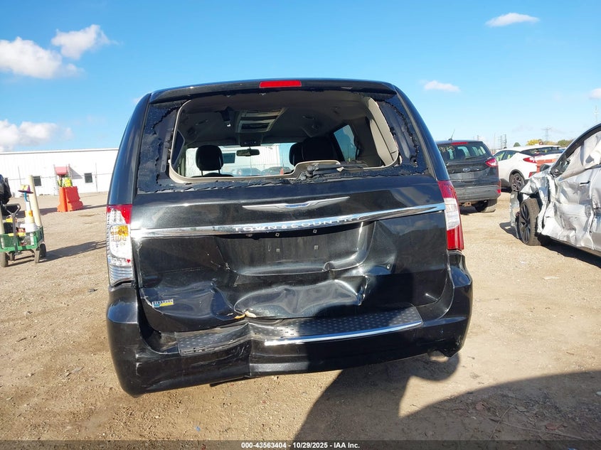 2015 Chrysler Town & Country Touring VIN: 2C4RC1BG0FR715793 Lot: 43563404