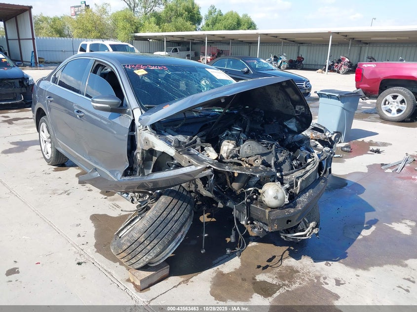 VOLKSWAGEN PASSAT 2.0L TDI SEL PREMIUM