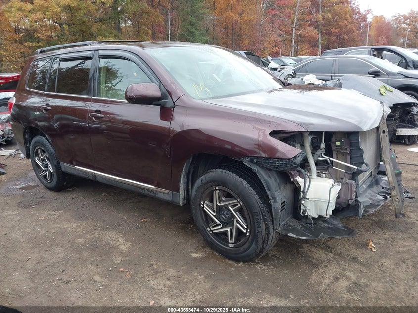 2012 Toyota Highlander Base V6 VIN: 5TDBK3EH1CS145696 Lot: 43563474