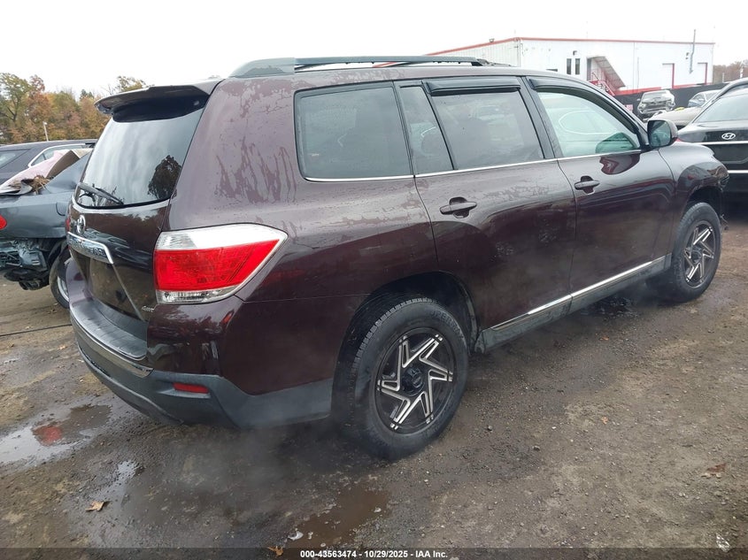 2012 Toyota Highlander Base V6 VIN: 5TDBK3EH1CS145696 Lot: 43563474