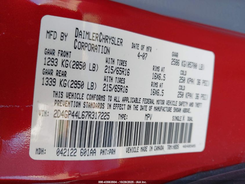 2007 Dodge Grand Caravan Sxt VIN: 2D4GP44L67R317225 Lot: 43563504