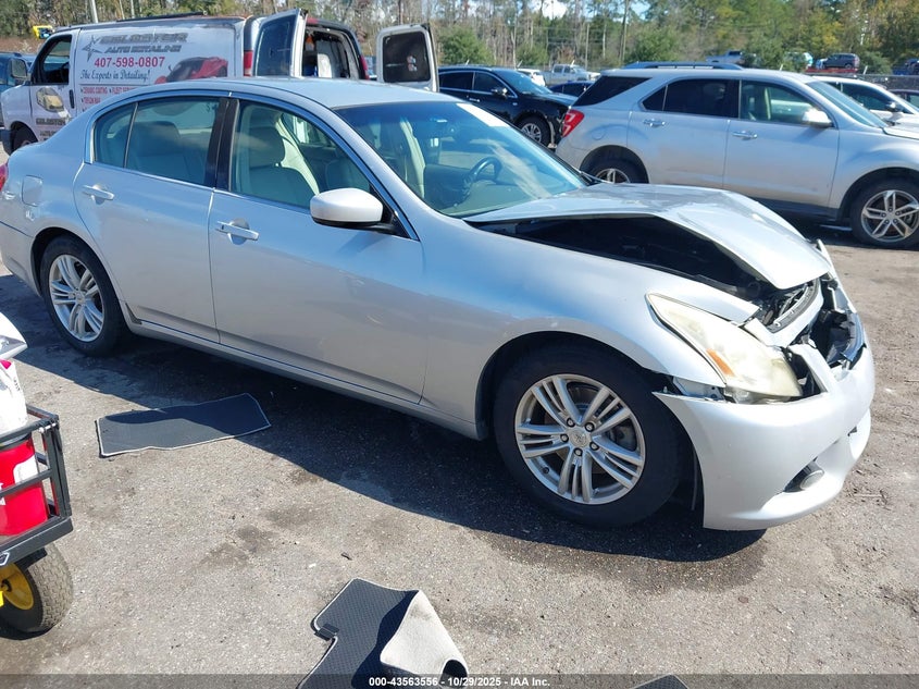 INFINITI G25 JOURNEY