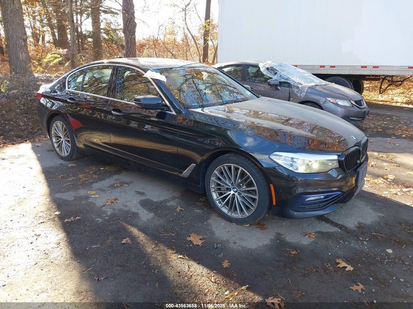 2018 BMW 530I xDrive VIN: WBAJA7C56JWC76814 Lot: 43563658
