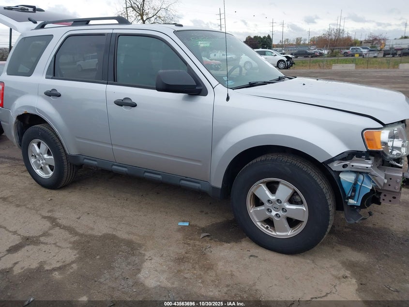 FORD ESCAPE XLT