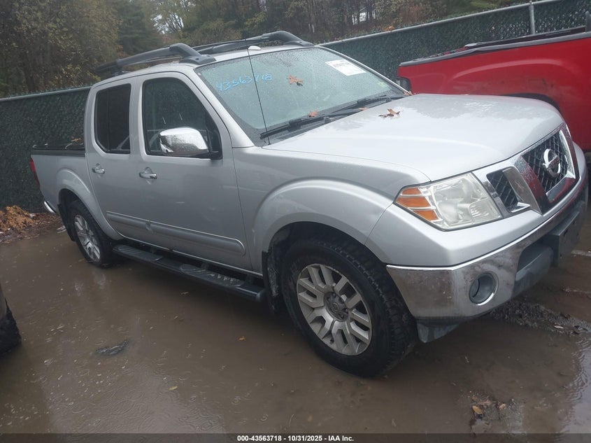 NISSAN FRONTIER SL