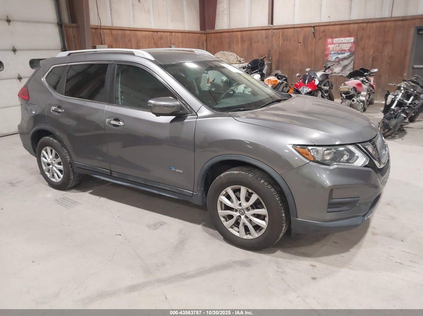NISSAN ROGUE SV