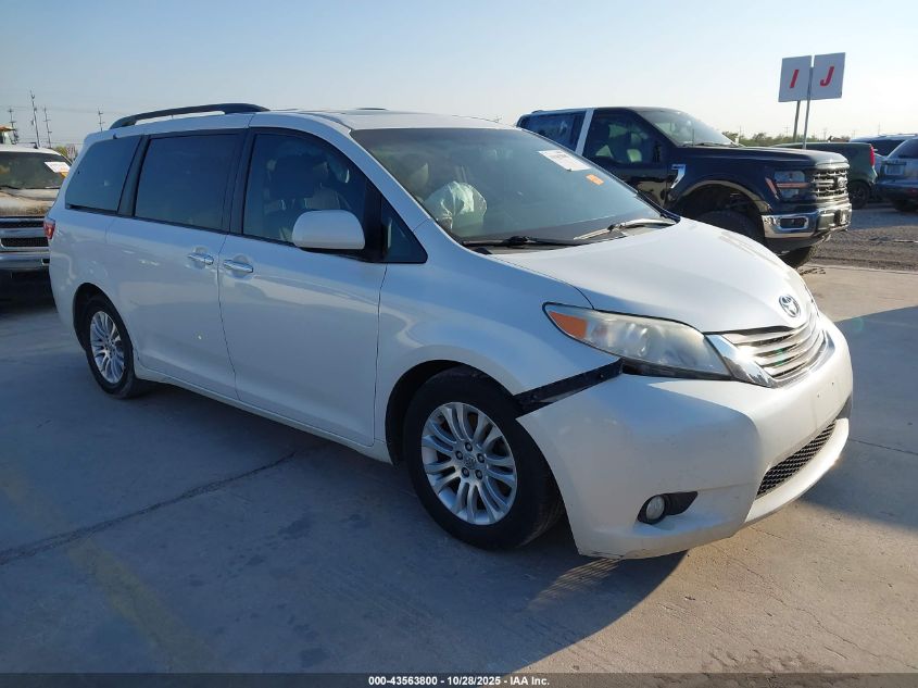 TOYOTA SIENNA XLE 8 PASSENGER