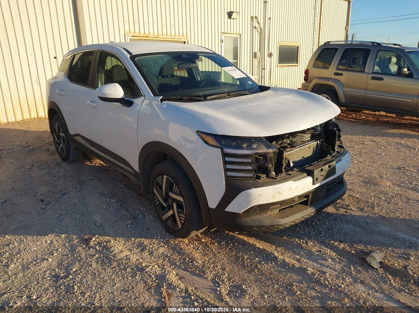 NISSAN KICKS SV FWD