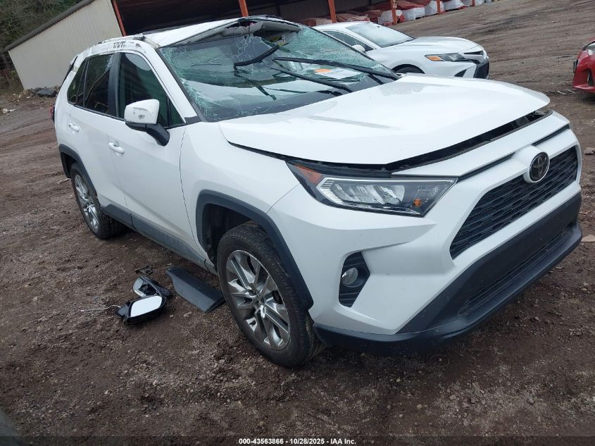TOYOTA RAV4 XLE PREMIUM