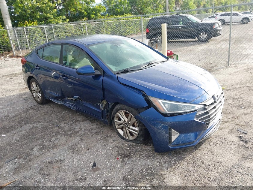 HYUNDAI ELANTRA SEL