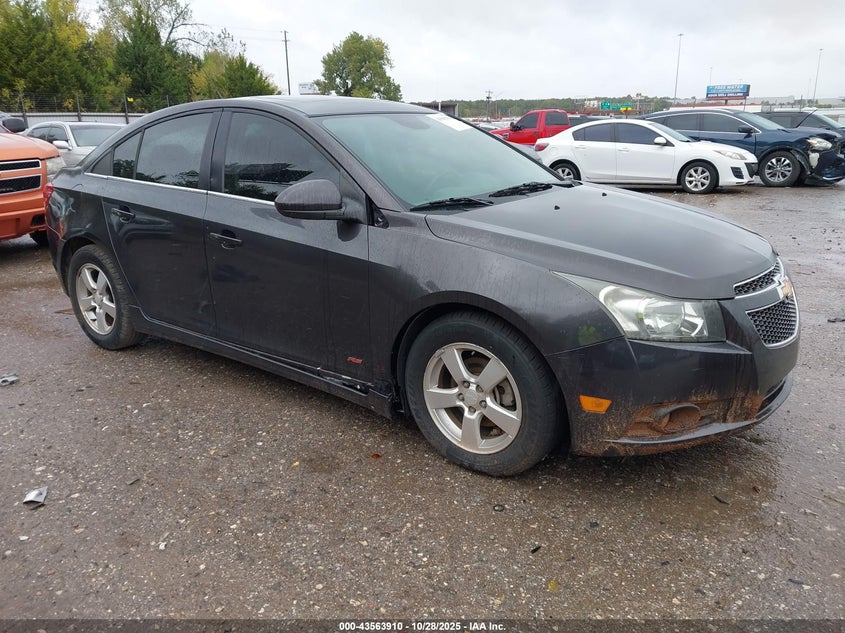 CHEVROLET CRUZE 2LT AUTO