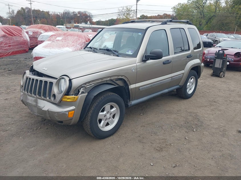 1J4GL48K17W703532 2007 JEEP LIBERTY (NORTH AMERICA) photo no. 2