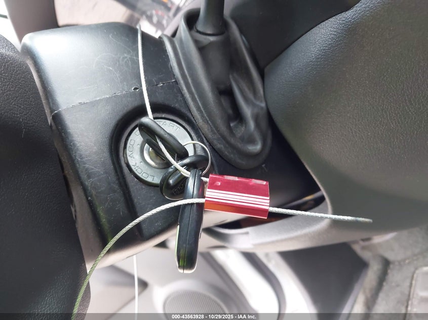 2005 GMC Canyon Sle VIN: 1GTDS146658161977 Lot: 43563928