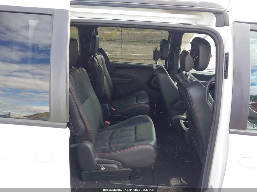 2019 Dodge Grand Caravan Gt VIN: 2C4RDGEG8KR752631 Lot: 43563967