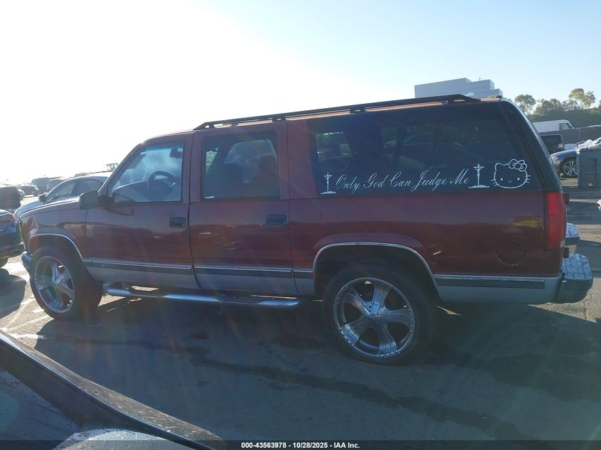 1996 Chevrolet Suburban K1500 VIN: 3GNFK16R9TG163690 Lot: 43563978