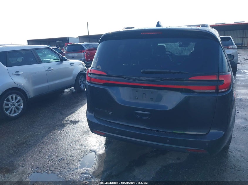 2021 Chrysler Pacifica Touring L VIN: 2C4RC1BG6MR567906 Lot: 43564003