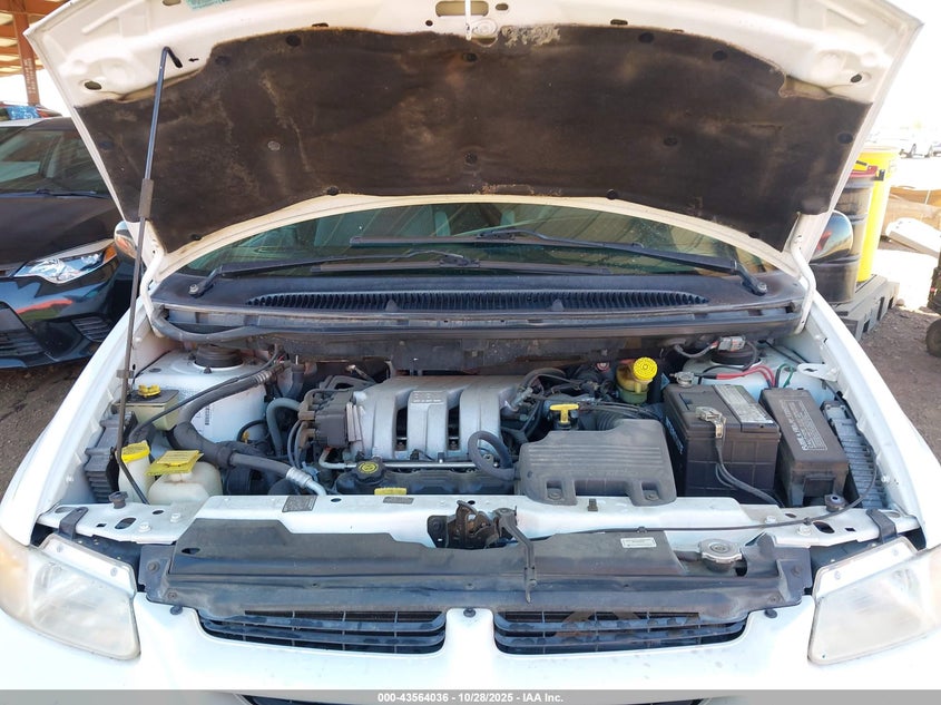 2000 Dodge Grand Caravan Se VIN: 1B4GP44G4YB581993 Lot: 43564036