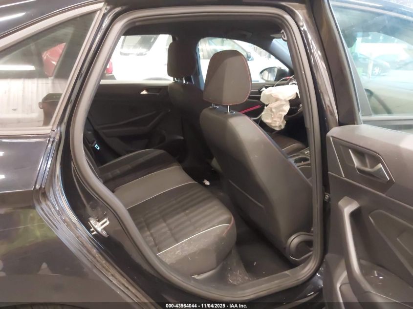 2019 Volkswagen Jetta Gli 2.0T 35Th Anniversary Edition/2.0T Autobahn/2.0T S VIN: 3VW5T7BU8KM138596 Lot: 43564044