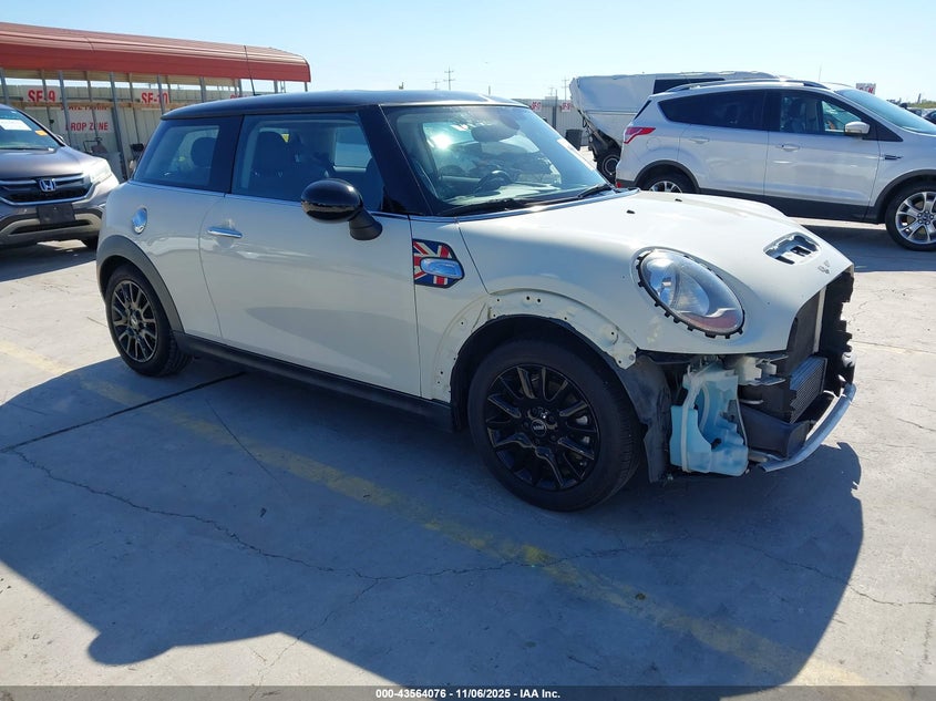 2015 MINI HARDTOP COOPER S - WMWXP7C54F2A34501