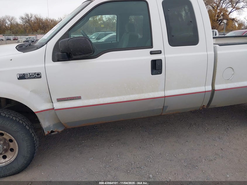 2004 Ford F-350 Lariat/Xl/Xlt VIN: 1FTSX31P54EB20340 Lot: 43564101