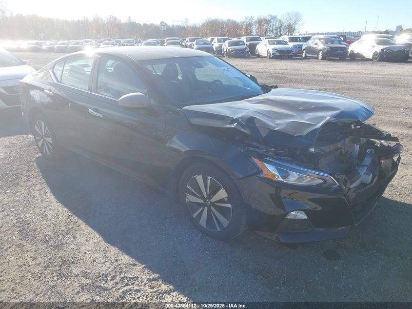 NISSAN ALTIMA SV INTELLIGENT AWD