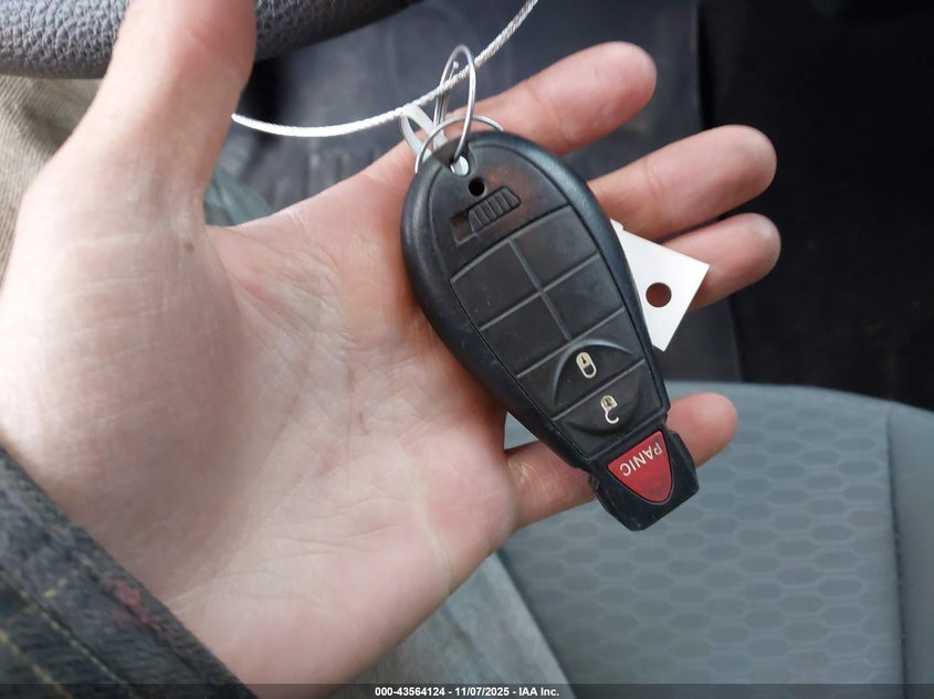 2016 Ram 3500 Tradesman VIN: 3C63R3CL2GG215970 Lot: 43564124